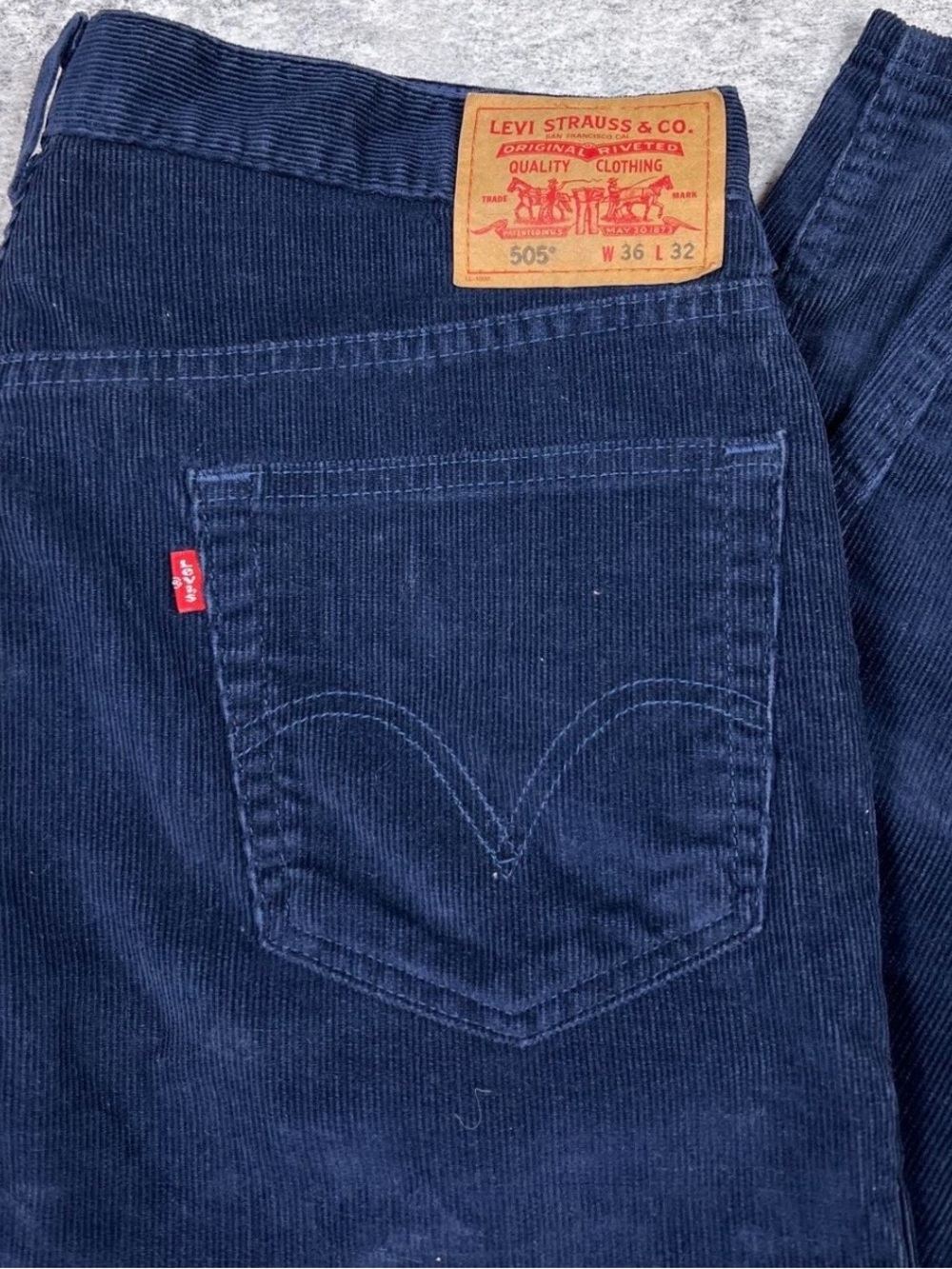 Levi's Men's 505 Corduroy Jeans - Navy
